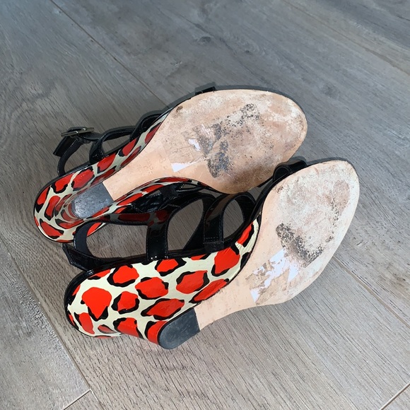Kate Spade Patent Black Leather Wedge Print Size 7 - Picture 3 of 7